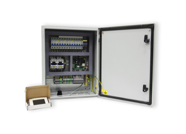 Щит управления с выносным пультом DMXGT/5,5кВт/V/Fi/HW/CW/CF/HE.2х32кВт/M-IP65